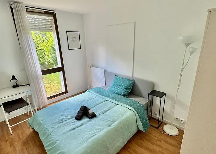 Apartment Cozy And Spacious 100 M2 1 Min From Rer D Courcouronnes