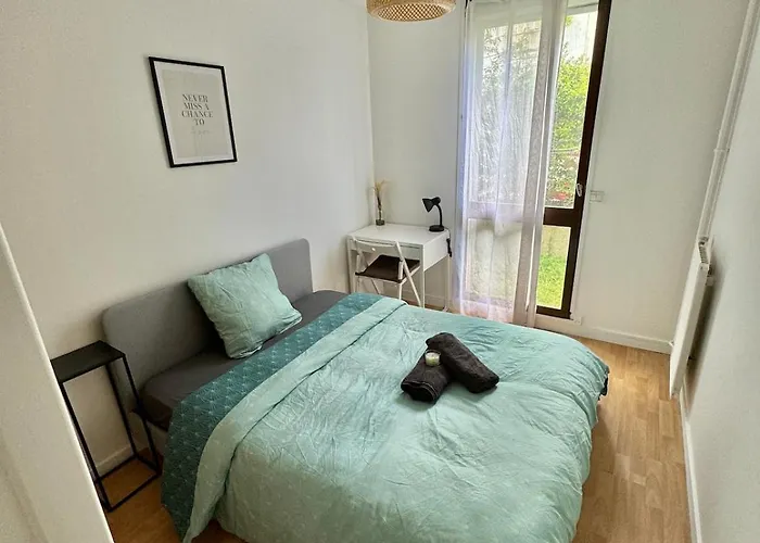 Cozy And Spacious 100 M2 1 Min From Rer D Courcouronnes